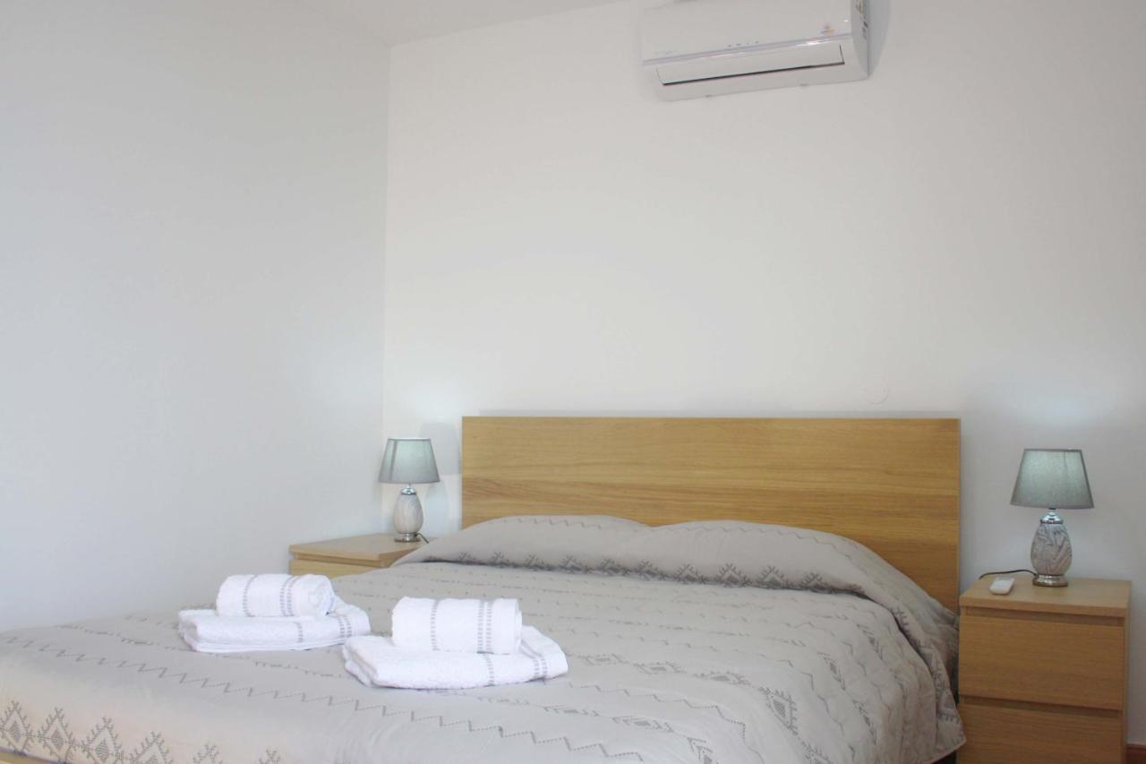 Ferienwohnung Lugar Dos Louros 2 Estreito Da Calheta Exterior foto